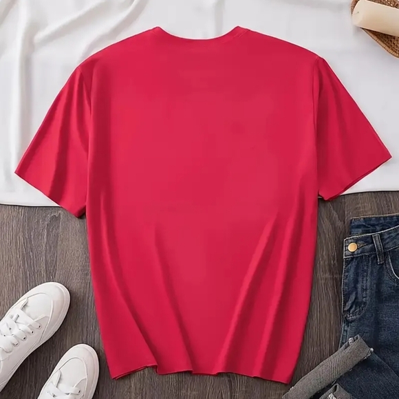 NEW Red Rescue Dog T-Shirt - Picture 2 of 3